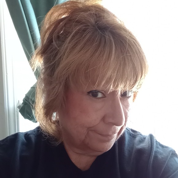 Meet your Posher, Rosa - Picture 1 of 1